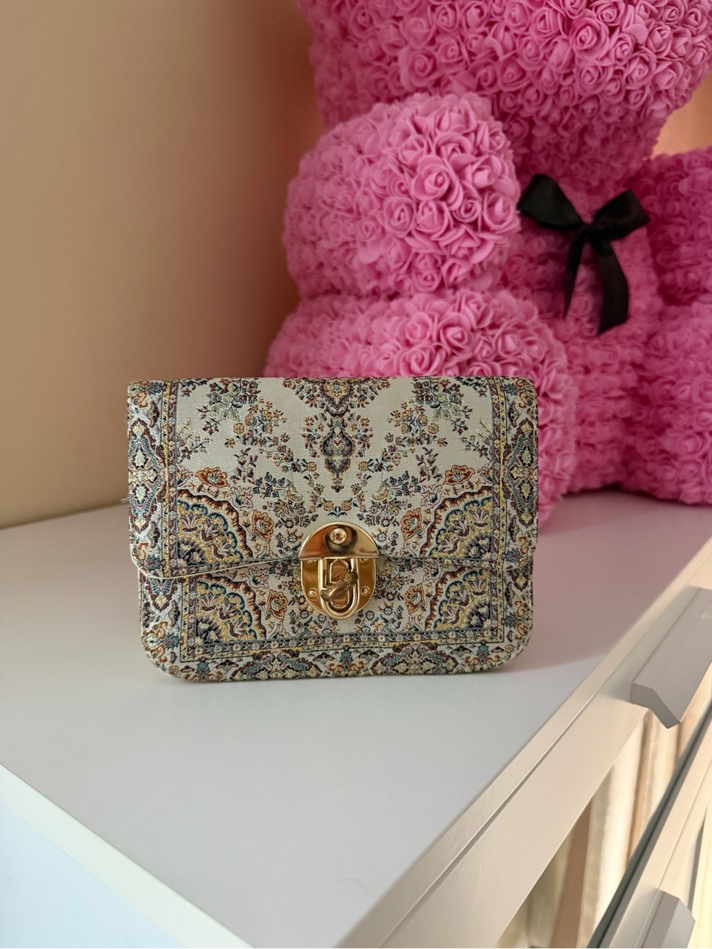Floral Tapestry Crossbody Bag with Gold Turn-Lock